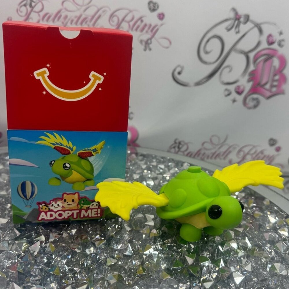 McDonald’s adopt me turtle wings brand new Green and Yellow Turtle Toy with Box